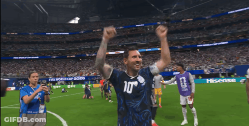 A Soccer Player Wearing A Number 17 Jersey Celebrates On The Field GIF