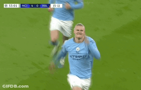 A Soccer Player Wearing A Shirt That Says Etihad On It GIF