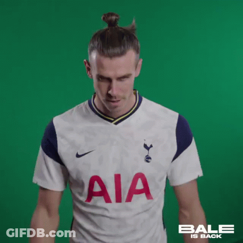 A Soccer Player Wearing A White Aia Jersey GIF