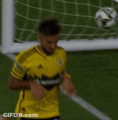 A Soccer Player Wearing A Yellow Jersey That Says Nationalwide GIF