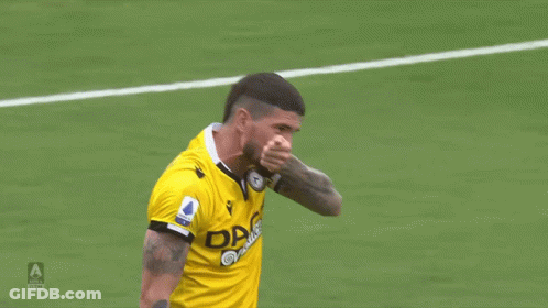 A Soccer Player Wearing A Yellow Jersey With Dacia On It GIF