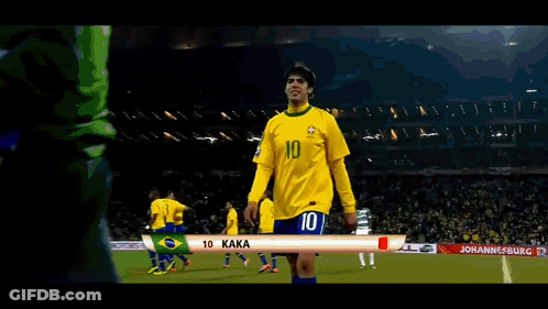 A Soccer Player Wearing A Yellow Jersey With The Number 10 On It GIF