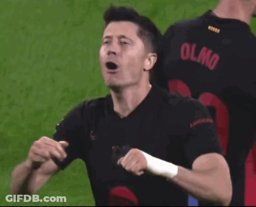 A Soccer Player With The Name Olmo On His Shirt GIF
