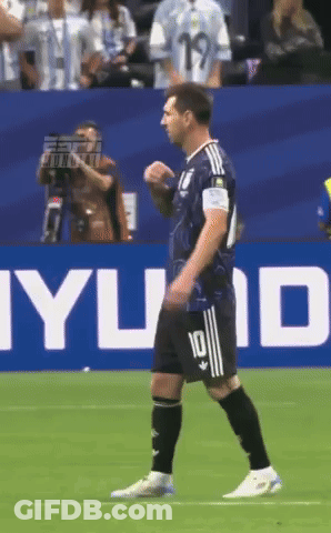 A Soccer Player With The Number 10 On His Jersey Is Walking On The Field GIF