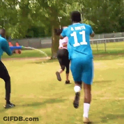 A Soccer Player With The Number 11 On His Back GIF