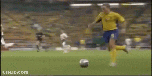A Soccer Player With The Number 11 On His Jersey GIF