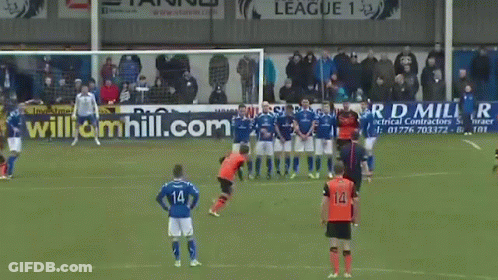 A Soccer Player With The Number 14 On His Back GIF