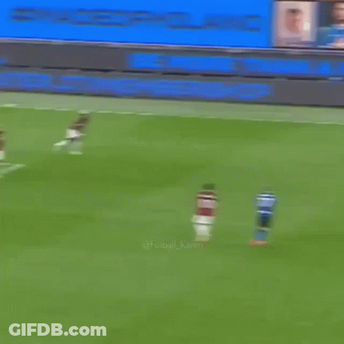 A Soccer Player With The Number 17 On His Jersey GIF