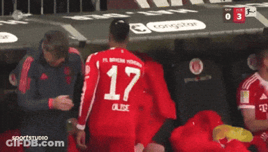 A Soccer Player With The Number 17 On His Shirt GIF