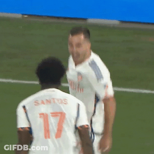 A Soccer Player With The Number 17 On The Back Of His Shirt GIF