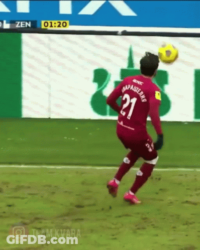A Soccer Player With The Number 21 On His Shirt GIF