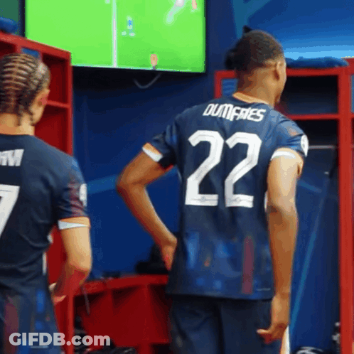 A Soccer Player With The Number 22 On The Back Of His Jersey GIF