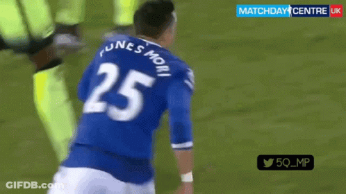 A Soccer Player With The Number 25 On Their Jersey GIF