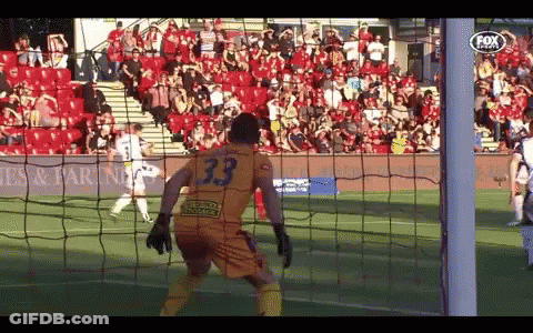 A Soccer Player With The Number 33 On His Shirt GIF