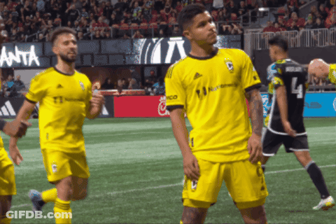 A Soccer Player With The Number 4 On His Back GIF