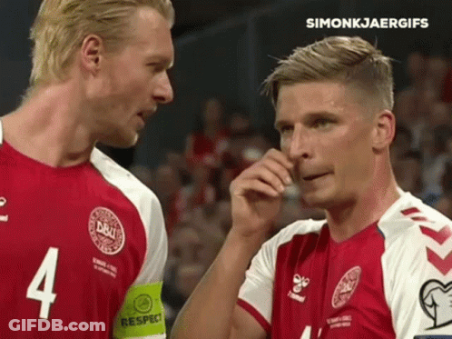 A Soccer Player With The Number 4 On His Shirt GIF