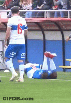 A Soccer Player With The Number 6 On His Back GIF