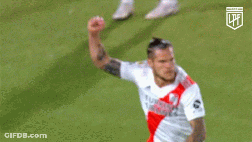 A Soccer Player With Turkish Airlines On His Jersey GIF