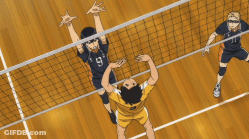 A Volleyball Player With The Number 11 On The Back Of His Shirt GIF