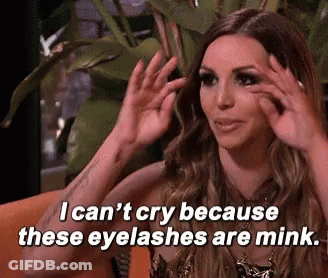 A Woman Says I Can 'T Cry Because These Eyelashes Are Mink . GIF