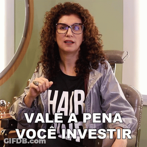 A Woman Wearing Glasses And A Shirt That Says Hair Vale A Pena Voce Investir GIF