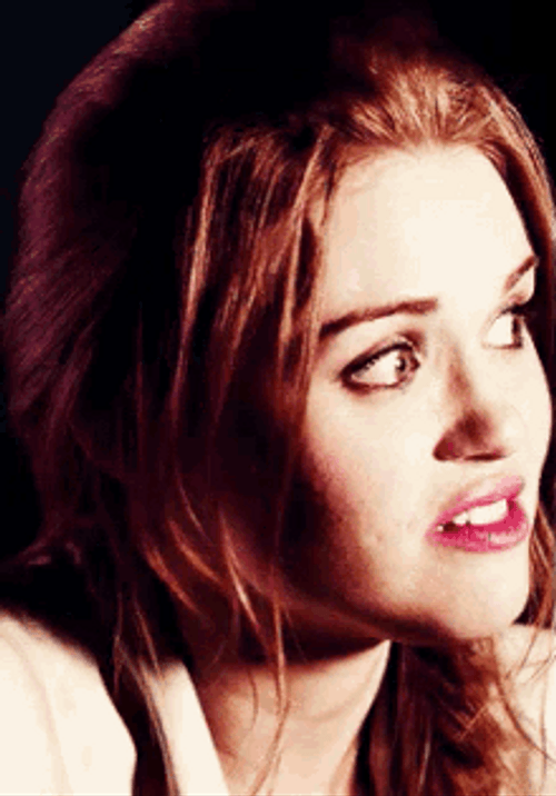 Actress Holland Roden Disagree Saying No GIF
