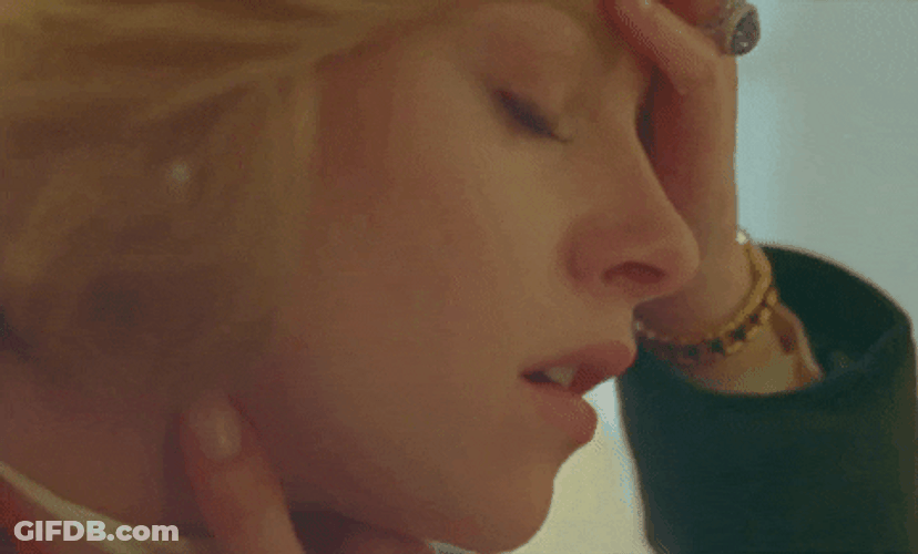 Actress Kristen Stewart Having Headache GIF