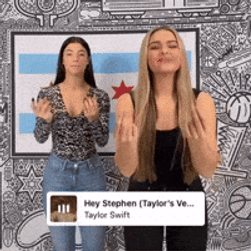 Addison Rae Dancing With Charlie Damelio GIF