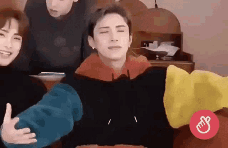 Air Hug Closed Eyes Wow Kpop ACE GIF
