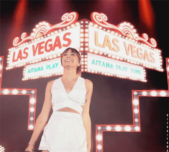 Aitana Ocaña In Las Vegas GIF