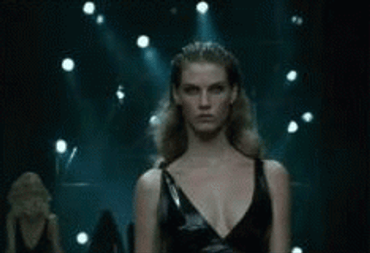 Alexander McQueen Angela Lindvall 2006 GIF