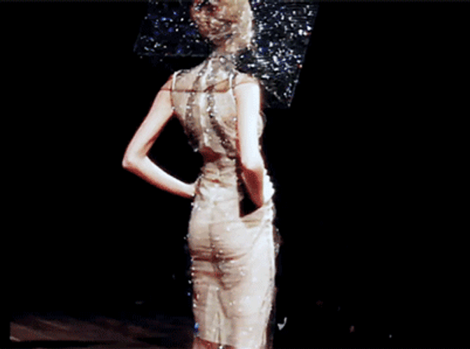 Alexander McQueen Esther Canadas 1999 GIF
