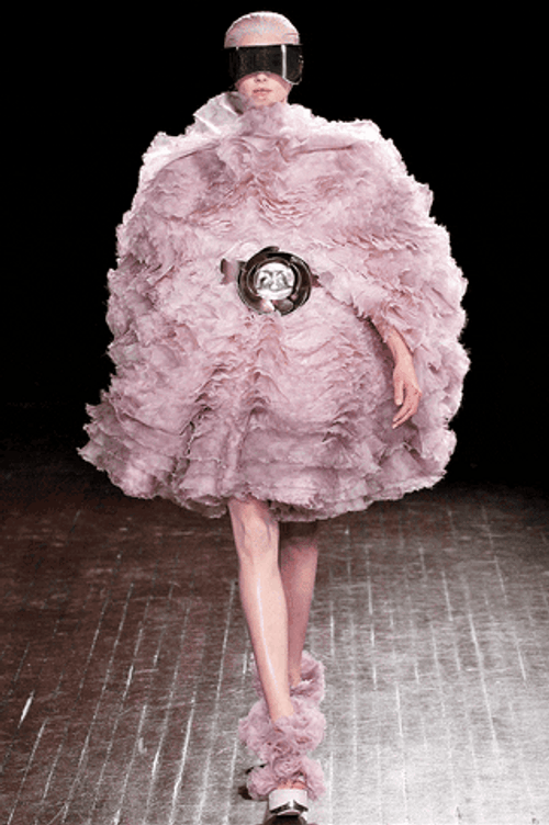 Alexander McQueen Sigrid Agren 2012 GIF