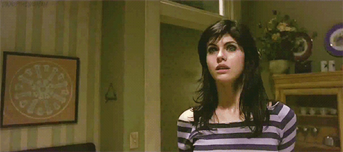 Alexandra Daddario Texas Chainsaw Massacre GIF
