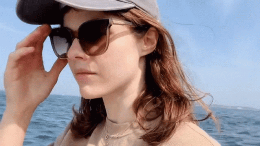 Alexandra Daddario Wink GIF