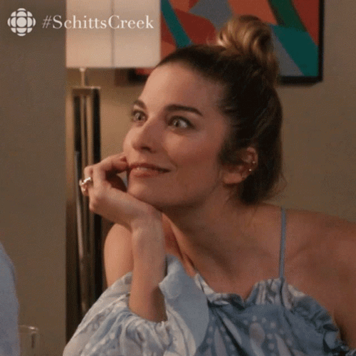 Alexis Rose Yay GIF