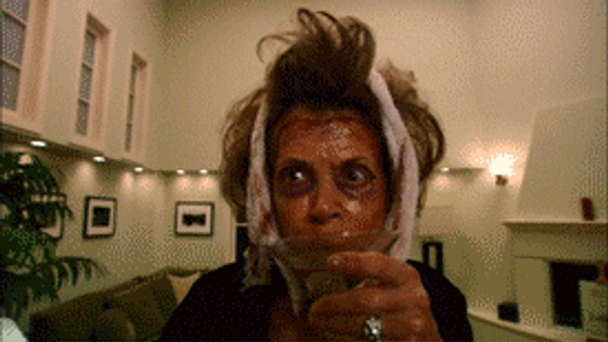 Alia Shawkat Terrified Screaming GIF