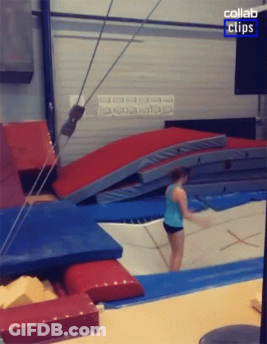 Almost Everyone Used The Internet Back Then Remembers This Sound GIF