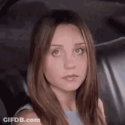 Amanda Bynes Chin Up GIF