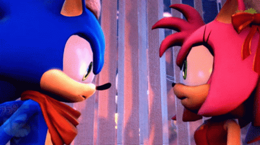 Amy Rose And Sonic Kissing GIF