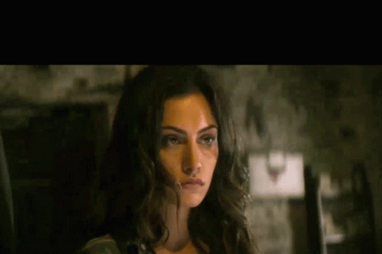 Angry Face Of Phoebe Running GIF