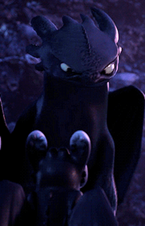 Angry Toothless Growling GIF