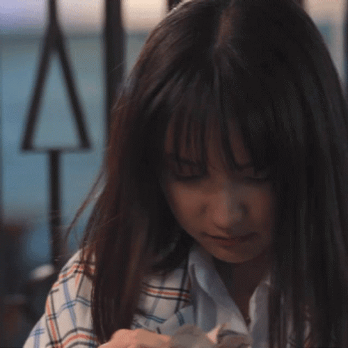 Animated Money Kiss Thai Actress GIF