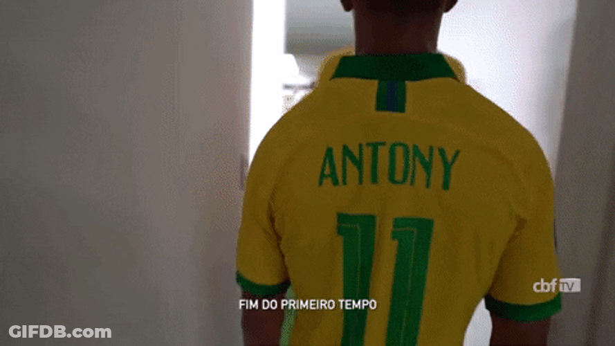 Antony Dos Santos Backstage GIF