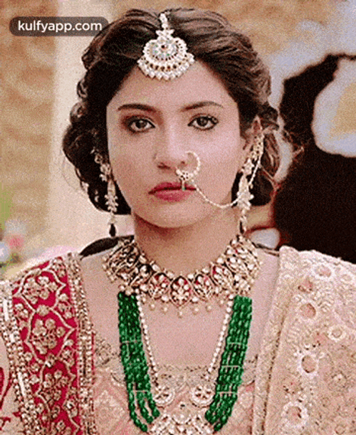 Anushka Sharma.Gif GIF