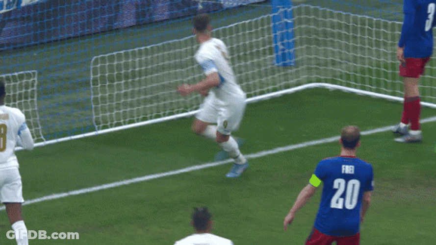 Arkadiusz Milik Football Funny Moment GIF