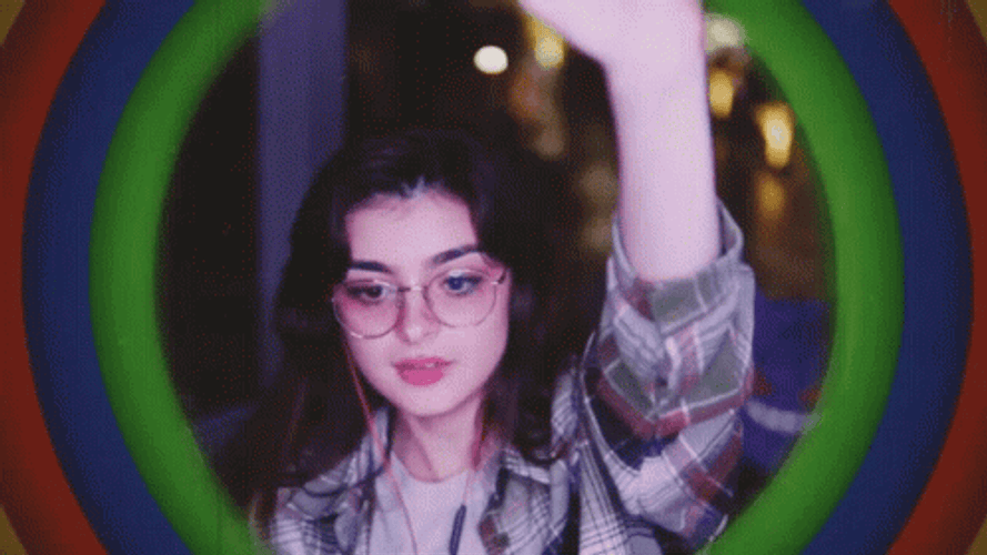 Aruuu Wave That's All Folks GIF
