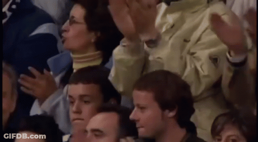 Audience Clapping Ronaldinho GIF