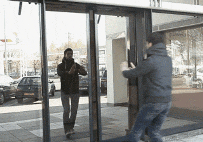 Automatic Open The Noor Meme GIF