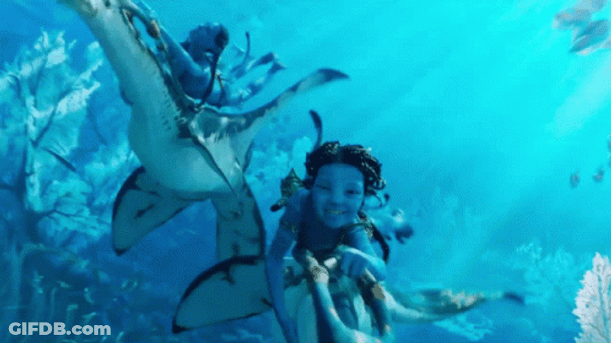 Avatar 2 Playing In The Ocean GIF